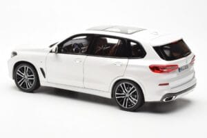 BMW X5 G05 Blanc Paragon 1:18 80432450996 Métal — image 7 sur 8