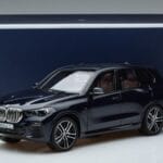 BMW X5 G05 Bleu Norev 1:18 183283 Métal - image 7 of 7