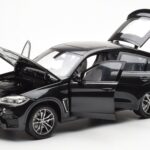 BMW X6 M F86 Sapphire Noir Metallic Norev 1:18 - image 2 of 8