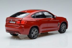 BMW X6M F86 Rouge Norev 1:18 183242 Métal — image 3 sur 7