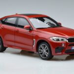BMW X6M F86 Rouge Norev 1:18 183242 Métal - image 5 of 7