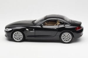 BMW Z4 E89 Spider Noir Métallisé Kyosho 1:18 08771BK Métal — image 5 sur 9