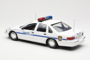 Chevrolet Caprice Cheyenne Police UT Models 1:18 21025 Métal — image 5 sur 6