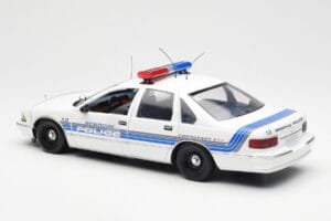 Chevrolet Caprice Sebring Police UT Models 1:18 21029 Métal — image 5 sur 6