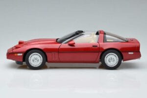 Chevrolet Corvette C4 Rouge AUTOart 1:18 71241 Métal — image 4 sur 8