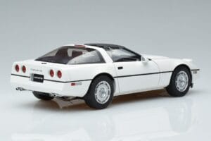 Chevrolet Corvette C4 Blanc AUTOart 1:18 71243 Métal — image 3 sur 8