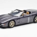 Chevrolet Corvette C5 Cabriolet Violet Nacré Métallique UT Models 1:18