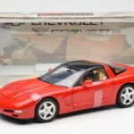 Chevrolet Corvette C5 Hardtop Rouge UT Models 1:18 - image 6 of 6