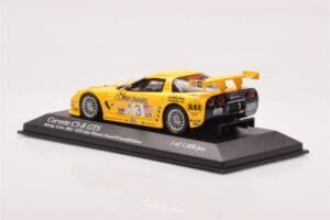 Chevrolet Corvette C5R #3 O. Gavin / J. O'Connell / R. Fellows Sebring 12 Hours 2003 Minichamps 1:43 400031403 Métal — image 3 sur 4