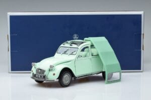 Citroën 2CV 6 Club Vert Norev 1:18 181486 Métal — image 7 sur 7