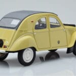 Citroen 2CV Sahara Jaune Otto 1:18 - image 2 of 6