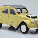 Citroen 2CV Sahara Jaune Otto 1:18 - image 4 of 6