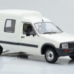 Citroen C15 D Blanc Otto 1:18 - image 4 of 6