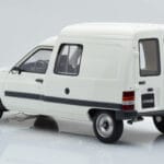Citroen C15 D Blanc Otto 1:18 - image 5 of 6