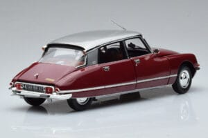 Citroen DS23 Pallas Rouge Norev 1:18 181720 Métal — image 3 sur 7