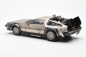 DeLorean DMC-12 Time Machine Back to the Future Argent Sun Star 1:18 2711 Métal — image 4 sur 8