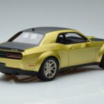 Dodge Challenger R/T Scat Pack Widebody 50e Anniversaire GT Spirit 1:18 GT411 Résine - image 2 of 6