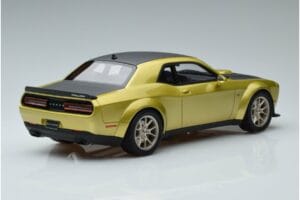 Dodge Challenger R/T Scat Pack Widebody 50e Anniversaire GT Spirit 1:18 GT411 Résine — image 2 sur 6