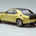 Dodge Challenger R/T Scat Pack Widebody 50e Anniversaire GT Spirit 1:18 GT411 Résine - image 5 of 6