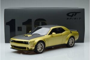 Dodge Challenger R/T Scat Pack Widebody 50e Anniversaire GT Spirit 1:18 GT411 Résine — image 6 sur 6