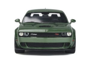 Dodge Challenger R/T SCAT Pack Widebody Vert GT Spirit 1:18 GT815 Résine — image 4 sur 5