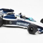 Brabham BT52 #6 R. Patrese South African GP 1983 MCG 1:18 - image 4 of 6
