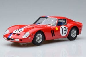 Ferrari 250 GTO #19 Asia Edition GT Spirit 1:18 CLDC001 Résine