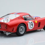 Ferrari 250 GTO #19 24 Hours of Le Mans 1962 Kyosho 1:18 - image 3 of 10