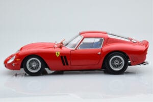Ferrari 250 GTO Rouge Kyosho 1:18 08438R Métal — image 4 sur 10
