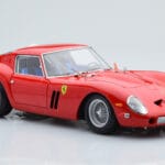 Ferrari 250 GTO Rouge Kyosho 1:18 - image 6 of 10