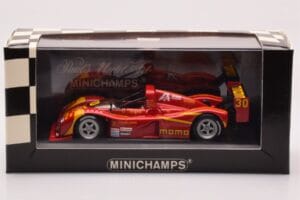 Ferrari 333 SP #30 MOMO M. Papis / D. Theys / B. Wollek Daytona 24 Hours 2nd Place 1996 Minichamps 1:43 430967430 Métal — image 4 sur 4