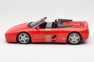 Ferrari F355 Spider Rouge UT Models 1:18 180074030 Métal — image 3 sur 6