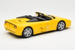 Ferrari F355 Spider Jaune UT Models 1:18 180074031 Métal — image 2 sur 6