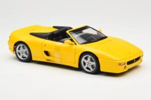 Ferrari F355 Spider Jaune UT Models 1:18 180074031 Métal — image 4 sur 6