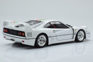 Ferrari F40 Blanc Nacré Italy Kyosho 1:18 08416PWT-G Métal — image 3 sur 8