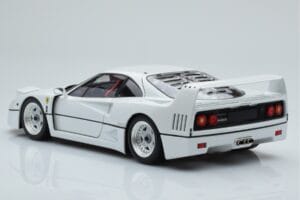 Ferrari F40 Blanc Nacré Kyosho 1:18 08416PW-G Métal — image 7 sur 8