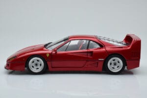 Ferrari F40 Rouge Métallisé Asia Exclusive Kyosho 1:18 08416RM-G Métal — image 5 sur 14