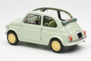 Fiat Nuova 500 Clear Vert Kyosho 1:18 08966LG Métal — image 7 sur 8