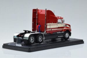 Ford Aeromax Rouge IXO 1:43 TR108 Métal — image 2 sur 6
