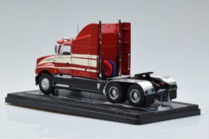 Ford Aeromax Rouge IXO 1:43 TR108 Métal — image 5 sur 6