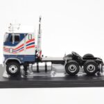 Ford CL 9000 Blanc Bleu IXO 1:43