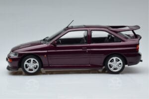 Ford Escort RS Cosworth Violet Norev 1:18 182778 Métal — image 3 sur 6