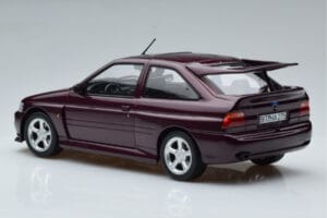 Ford Escort RS Cosworth Violet Norev 1:18 182778 Métal — image 5 sur 6