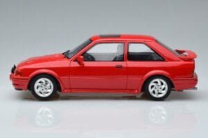 Ford Escort Mk4 RS Turbo Otto 1:18 OT826 Résine — image 3 sur 6
