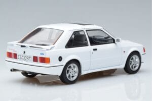 Ford Escort Mk4 RS Turbo S Blanc MCG 1:18 MCG18271 Métal — image 2 sur 6
