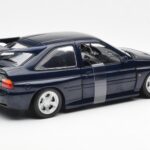 Ford Escort RS Cosworth Bleu Metallic UT Models 1:18 - image 5 of 6