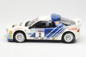 Ford RS200 Gr.B #2 S. Blomqvist / B. Berglund Lombard RAC Rally 1986 Otto 1:18 OT679 Résine — image 3 sur 6
