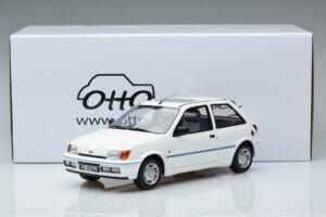 Ford Fiesta Mk3 XR2i Otto 1:18 OT967 Résine — image 6 sur 6
