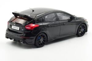 Ford Focus RS Mk3 Noir Otto 1:18 OT950 Résine — image 2 sur 8
