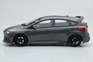 Ford Focus RS Mk3 Stealth Gris Otto 1:18 OT779 Résine — image 3 sur 6